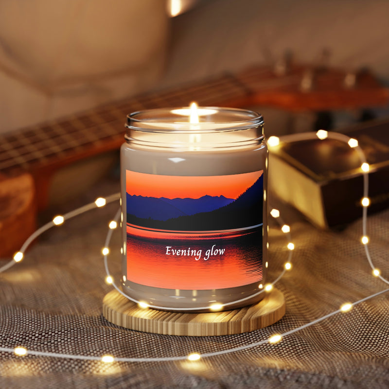 There is nothing like the warm glow of a flickering candle on a cool Autumn night. This 9oz Soy wax blend is available in three aromatic scents.