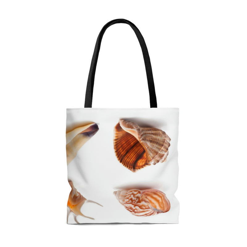 Both stylish and functional, this Tote Bag is the perfect accessory for a day at the beach.